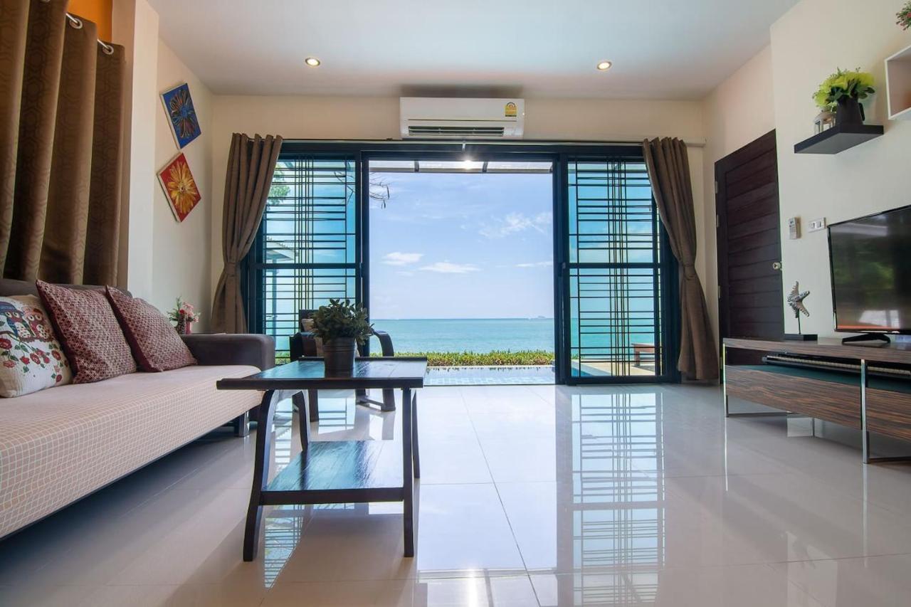Rumah liburan Koh Sirey Beachfront Pool