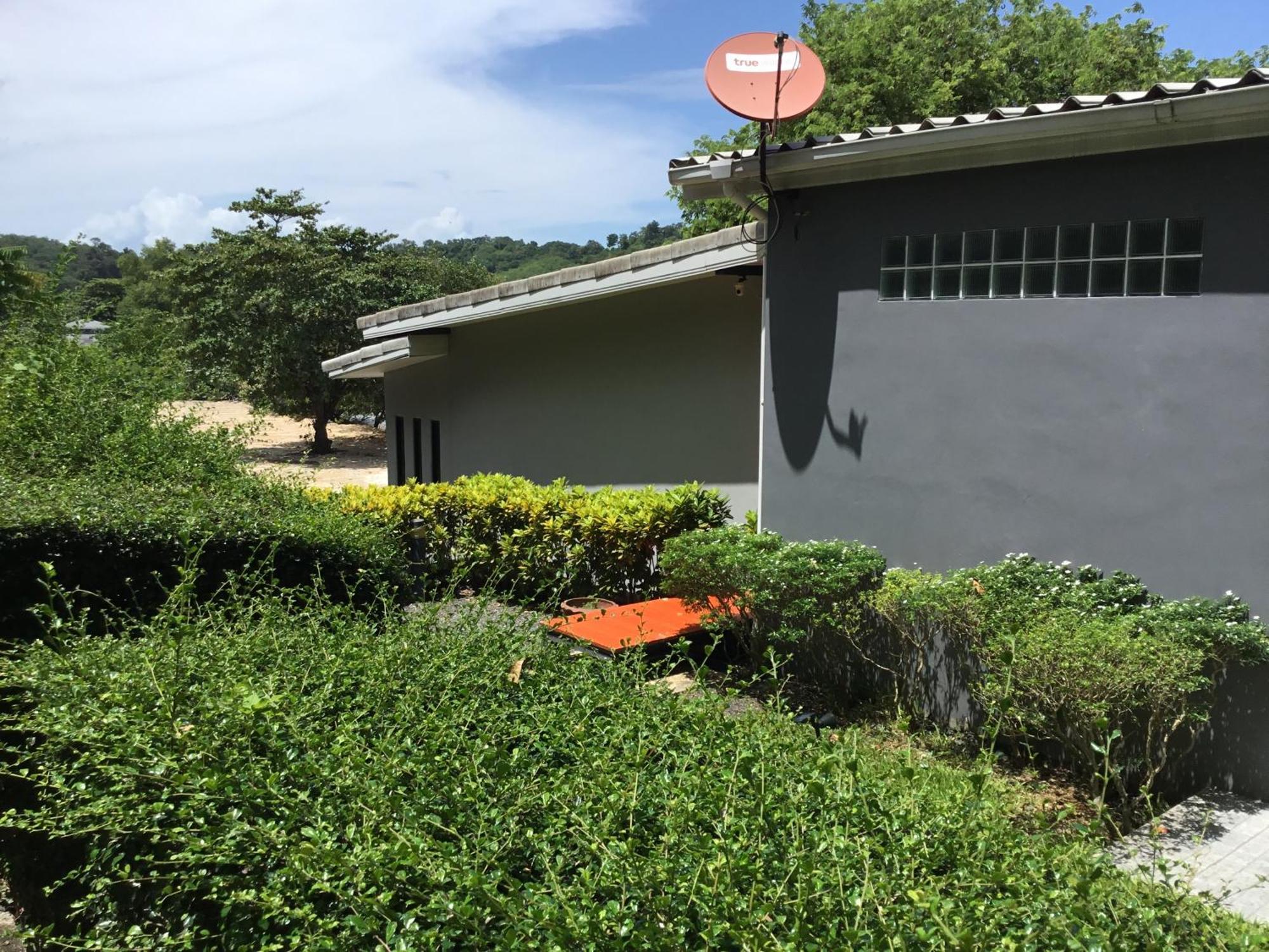 Koh Sirey Beachfront Pool Rumah liburan Phuket